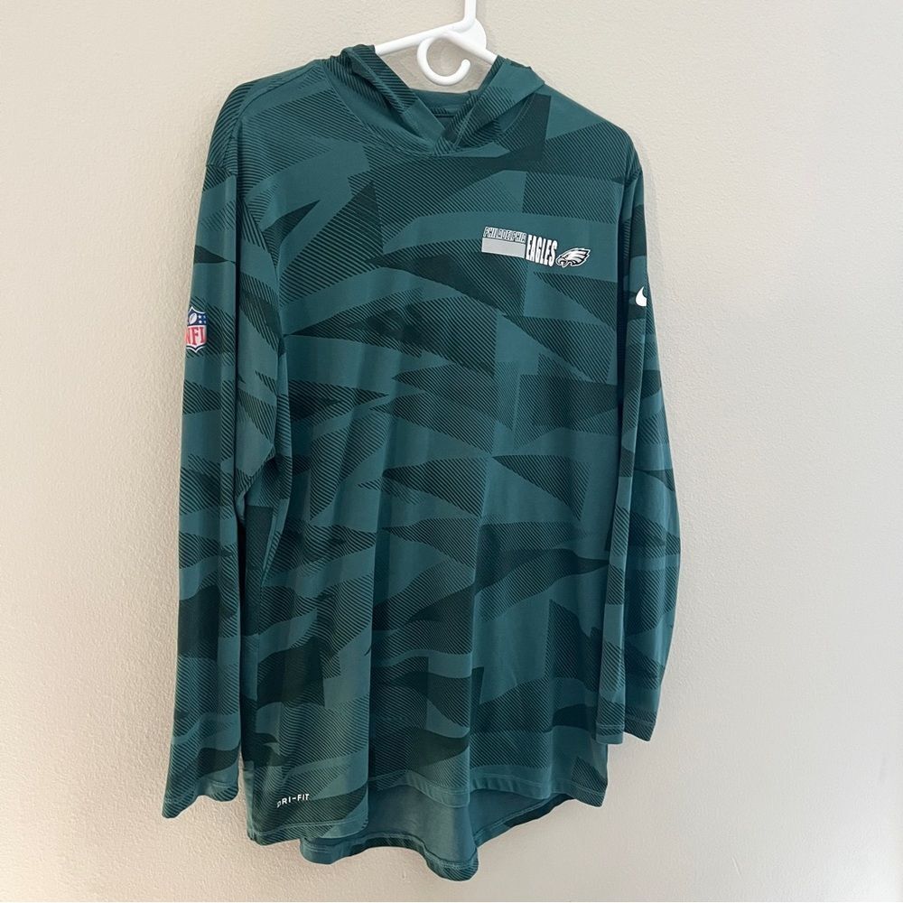 Philadelphia Eagles NFL Hooded Shirt Men’s L Green Long Sleeve Lightweight